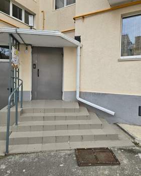 2-к квартира, вторичка, 48м2, 1/5 этаж