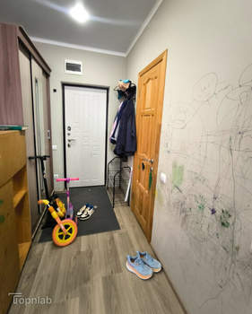 Студия квартира, вторичка, 33м2, 3/9 этаж