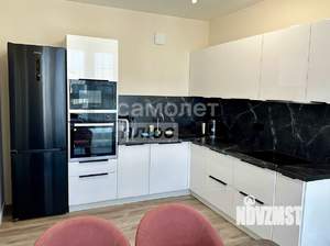 3-к квартира, вторичка, 80м2, 9/9 этаж