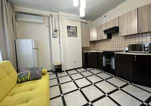 1-к квартира, вторичка, 40м2, 9/9 этаж