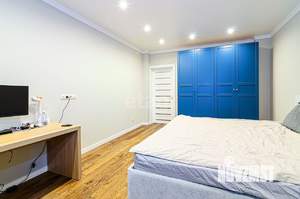 2-к квартира, вторичка, 106м2, 4/10 этаж