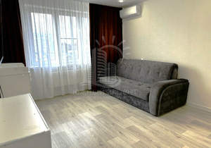 1-к квартира, вторичка, 42м2, 9/9 этаж