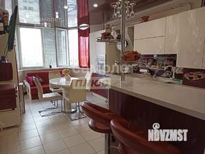 2-к квартира, вторичка, 90м2, 7/9 этаж