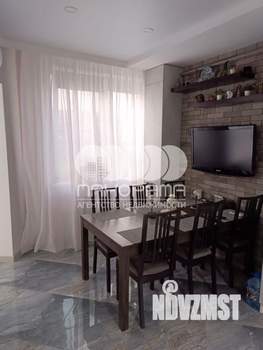 2-к квартира, вторичка, 73м2, 1/4 этаж