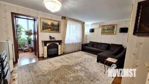 4-к квартира, вторичка, 143м2, 3/5 этаж