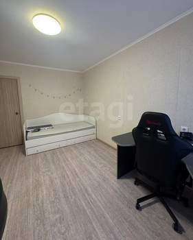 3-к квартира, вторичка, 89м2, 1/16 этаж