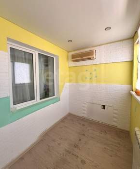 2-к квартира, вторичка, 61м2, 5/5 этаж