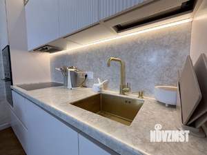 2-к квартира, вторичка, 77м2, 2/4 этаж