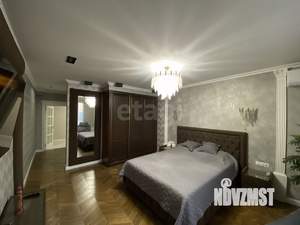 2-к квартира, вторичка, 130м2, 9/9 этаж