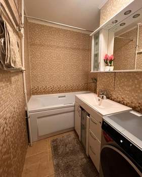 2-к квартира, вторичка, 65м2, 12/16 этаж