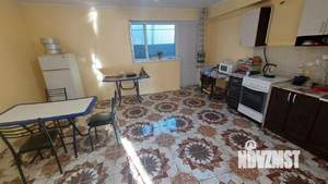 2-к квартира, вторичка, 62м2, 1/3 этаж