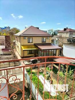 2-к квартира, вторичка, 70м2, 3/4 этаж
