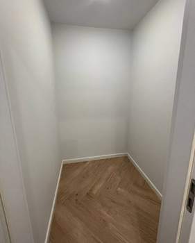 1-к квартира, вторичка, 61м2, 3/7 этаж