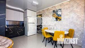 2-к квартира, вторичка, 65м2, 10/20 этаж