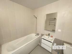 2-к квартира, вторичка, 66м2, 1/18 этаж