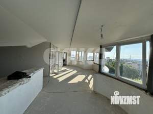 3-к квартира, вторичка, 130м2, 10/10 этаж