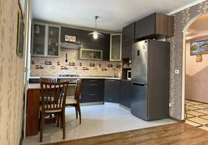 3-к квартира, вторичка, 86м2, 2/6 этаж