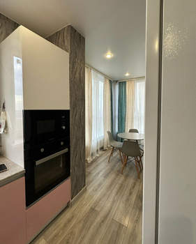 2-к квартира, вторичка, 85м2, 10/18 этаж