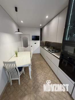 2-к квартира, вторичка, 107м2, 10/13 этаж