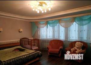 3-к квартира, вторичка, 111м2, 1/8 этаж