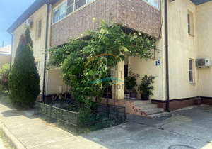 3-к квартира, вторичка, 81м2, 1/2 этаж