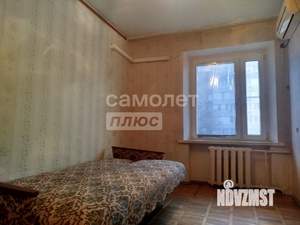 4-к квартира, вторичка, 65м2, 5/5 этаж