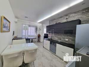 1-к квартира, вторичка, 74м2, 4/4 этаж