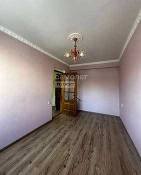 3-к квартира, вторичка, 52м2, 1/5 этаж