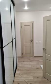 2-к квартира, вторичка, 67м2, 11/18 этаж