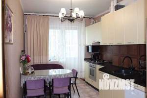 3-к квартира, вторичка, 90м2, 2/5 этаж