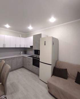 1-к квартира, вторичка, 43м2, 1/6 этаж