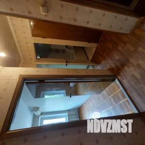 4-к квартира, вторичка, 61м2, 5/5 этаж