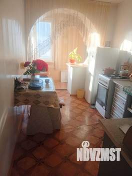 4-к квартира, вторичка, 66м2, 2/2 этаж