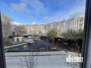 Студия квартира, вторичка, 32м2, 2/19 этаж