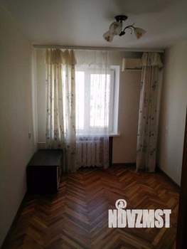 4-к квартира, вторичка, 61м2, 5/5 этаж