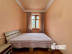 3-к квартира, вторичка, 74м2, 1/3 этаж