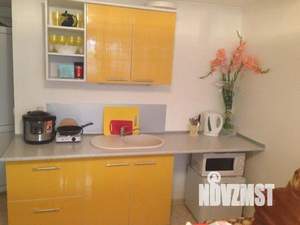 2-к квартира, вторичка, 42м2, -1/4 этаж