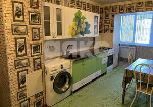 2-к квартира, вторичка, 52м2, 1/9 этаж