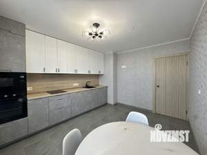 2-к квартира, вторичка, 63м2, 9/16 этаж
