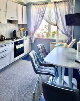 3-к квартира, вторичка, 63м2, 9/10 этаж