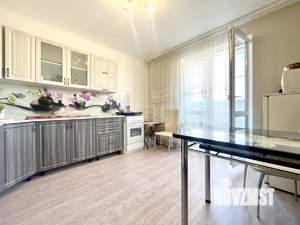 2-к квартира, вторичка, 60м2, 9/16 этаж