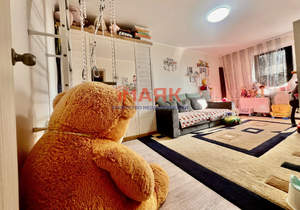 2-к квартира, вторичка, 61м2, 9/16 этаж