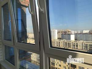 2-к квартира, вторичка, 63м2, 8/9 этаж