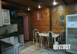 2-к квартира, вторичка, 57м2, 1/6 этаж