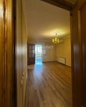 3-к квартира, вторичка, 52м2, 1/5 этаж