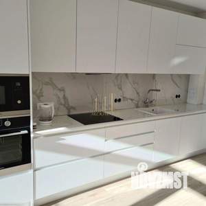 2-к квартира, вторичка, 67м2, 11/18 этаж