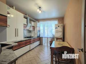 3-к квартира, вторичка, 81м2, 6/6 этаж