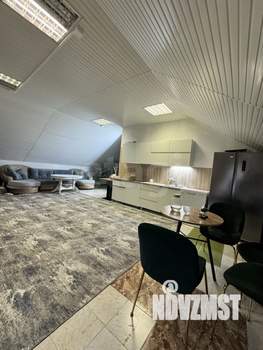 3-к квартира, вторичка, 100м2, 2/2 этаж