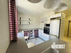 2-к квартира, вторичка, 58м2, 8/8 этаж