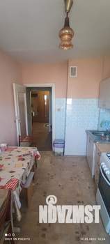 1-к квартира, вторичка, 42м2, 8/9 этаж